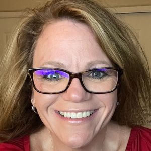 Meet your Posher, Christine